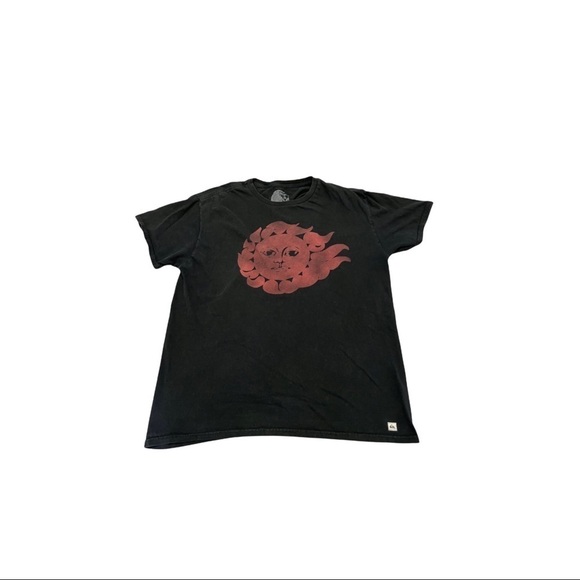 Quicksilver Tee Size Large - Picture 1 of 6